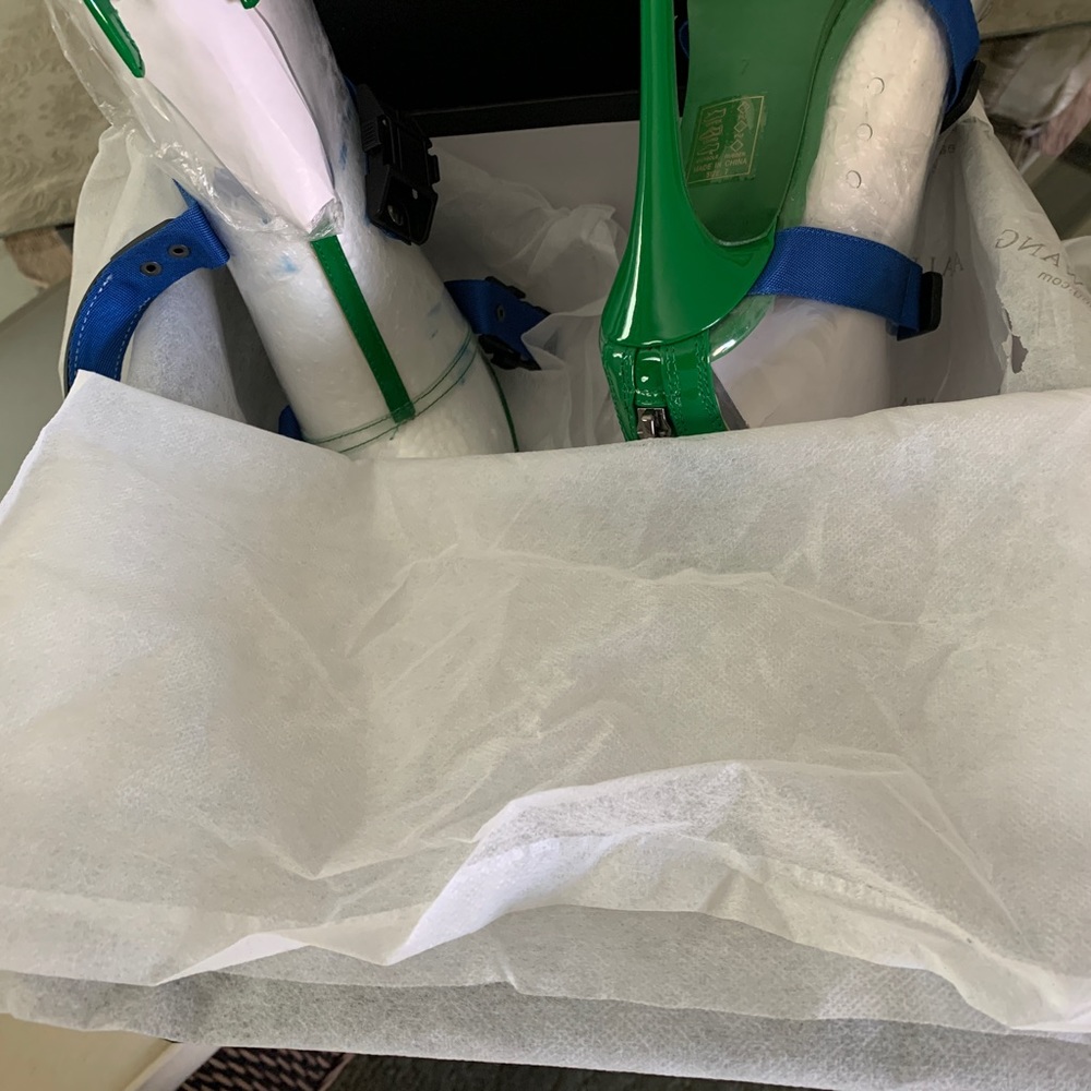 Azalea Wang clear heel bootie. New with tags. - Picture 7 of 11